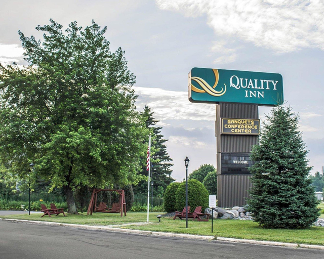 Exterior & Views 2, Quality Inn Rhinelander, Oneida