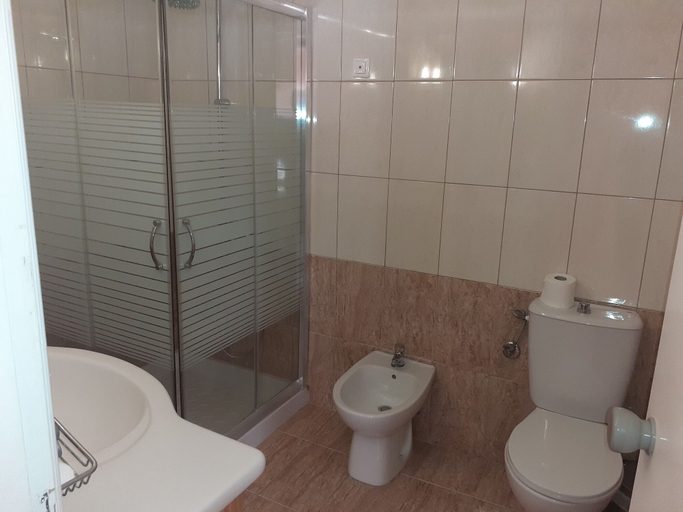 Bathroom 5, POLYCHRONO BEACH HOTEL, Central Macedonia