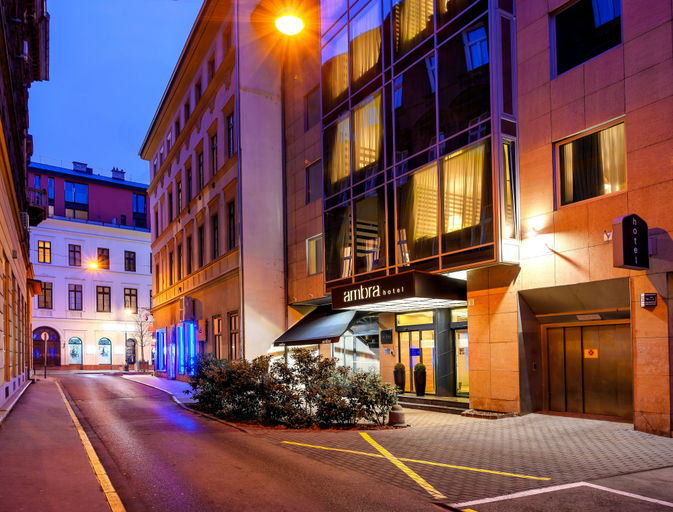 Exterior & Views 2, Ambra Hotel, Budapesti