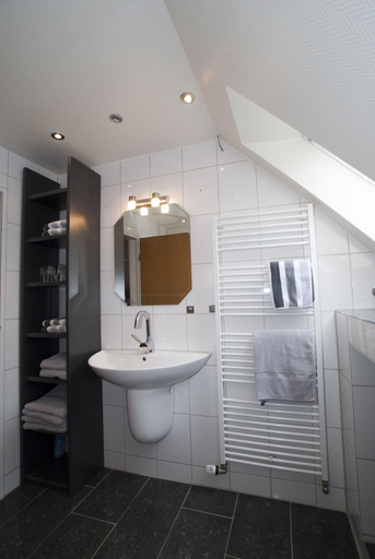Bathroom 5, Hotel Gasthof Zur Post, Warendorf