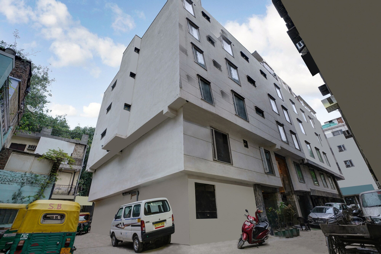 Exterior & Views 2, Staybook Hotel Nitya Maharani, West