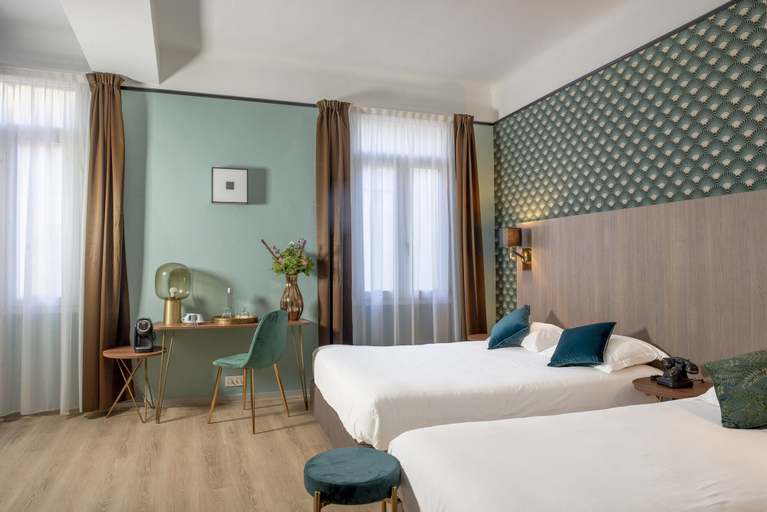 Bedroom, Work From Here at Bristol Hotel, Vaucluse