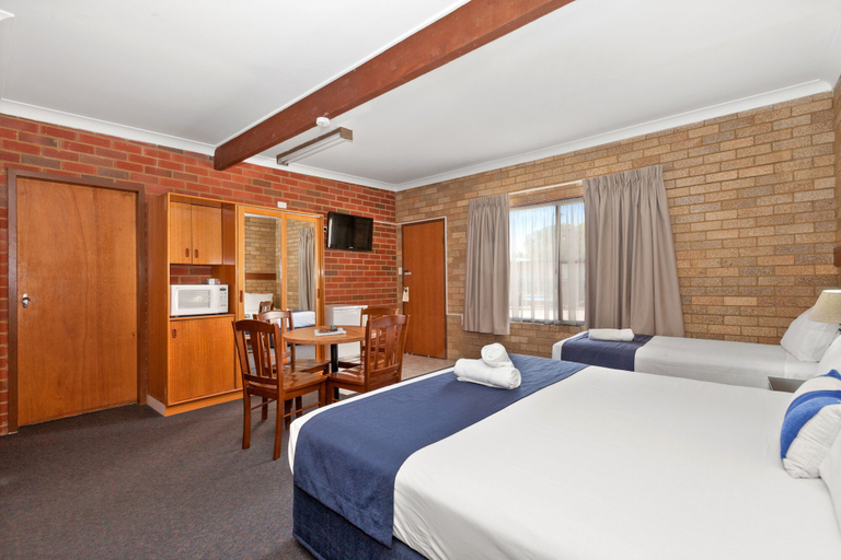 Bedroom 3, Gulgong Motel, Mid-Western Regional - Pt A