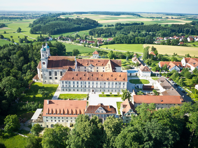 Exterior & Views 2, Kloster Holzen Hotel, Augsburg
