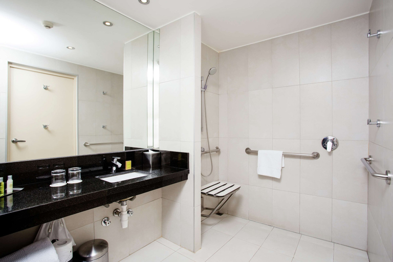 Bathroom 5, DoubleTree by Hilton Hotel Santiago - Vitacura, Santiago