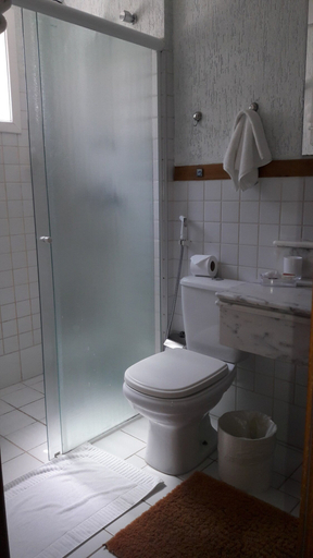 Bathroom, Pousada Cheverny, Campo Limpo Paulista