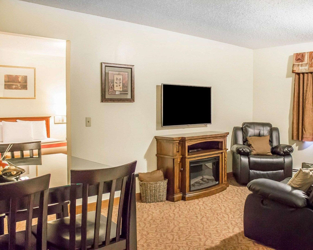 Others 5, Econo Lodge Menomonie On The Bay, Lake Michigan