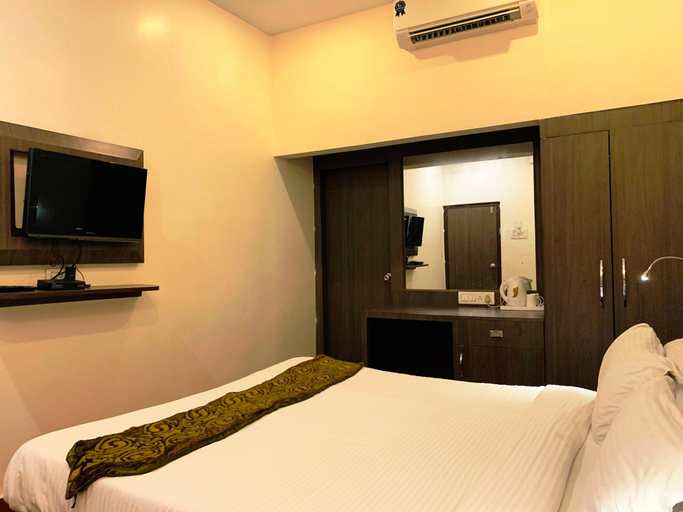 Bedroom 4, Ambassador Hotel, Ajmer
