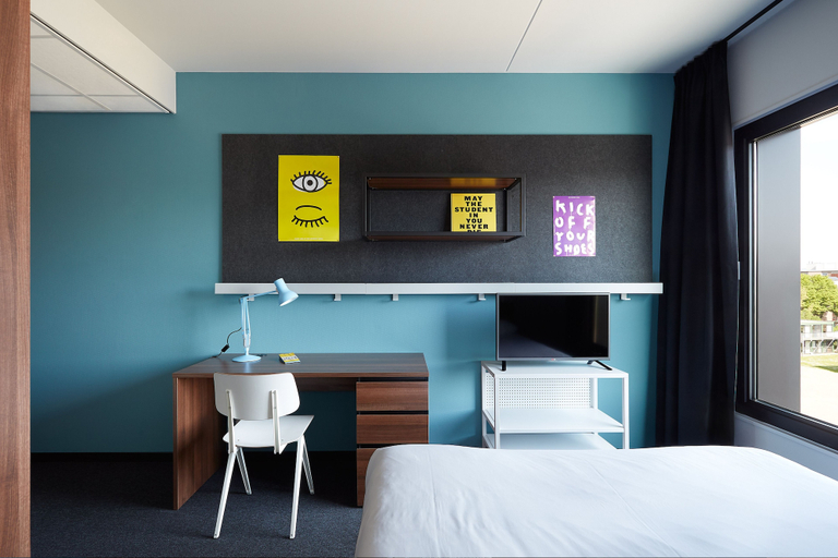 Bedroom 3, The Social Hub Groningen, Groningen