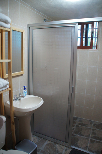 Bathroom 3, Casa Isaki, San Jerónimo Tecuanipan