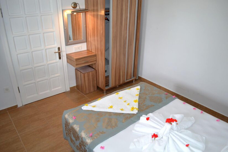 Bedroom 3, Ozukara 1 Apart, Bodrum