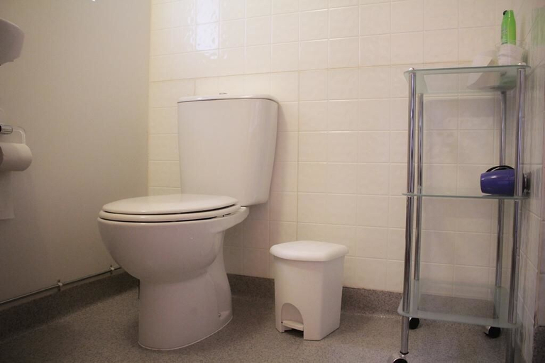 Bathroom 3, Guesthouse Svartiskógur Egilsstaðir, Austur-Hérað