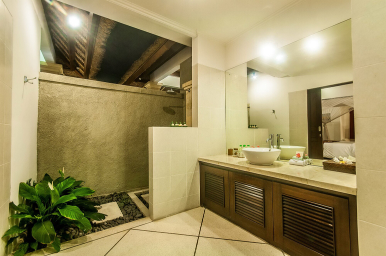 Bathroom 3, Villa Rama, Badung