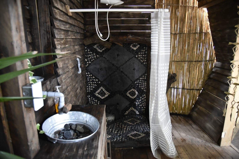 Bathroom, Horus Santuario Holistico, Tepoztlán