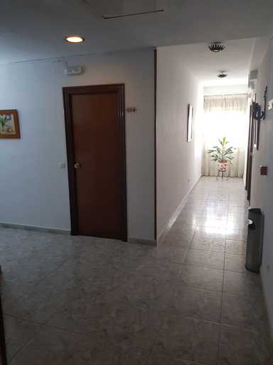 Others 5, Hotel La Noria, Huelva