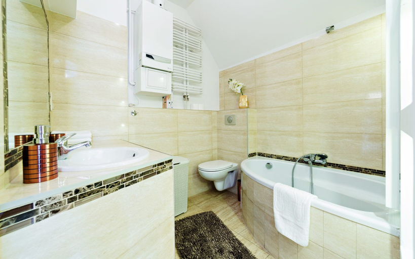 Bathroom, EverySky Norwida Jelenia Gora, Jelenia Góra City