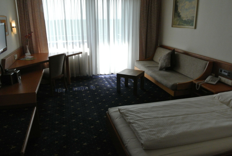 Bedroom 4, Kemnater Hof Apartments SELF-CHECK-IN, Esslingen