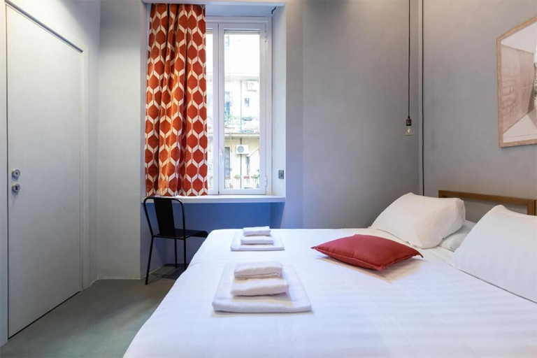 Bedroom 3, Pietra, Rome