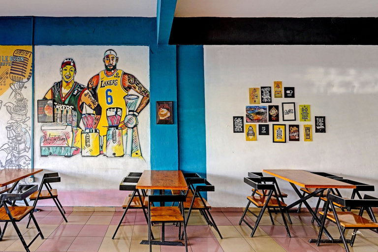 Food & Drinks 5, Collection O 91499 John Lebron House, Batam