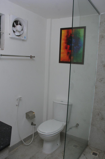 Bathroom 4, Hotel Zakaria International, Dhaka