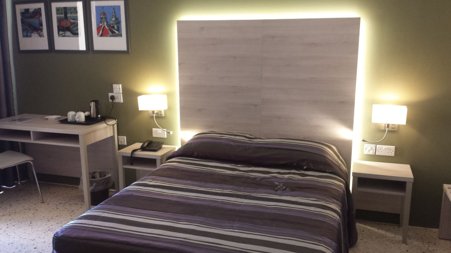 Bedroom 3, Il Palazzin Hotel, Saint Paul's Bay
