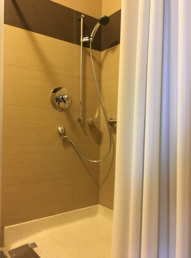 Bathroom 4, Super 8 by Wyndham Mont Laurier, Antoine-Labelle