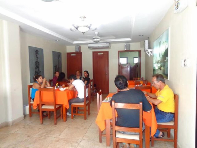 Food & Drinks 4, Hotel Onix Gold, Guayaquil