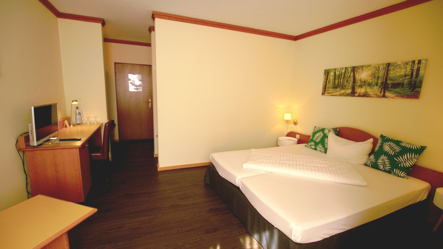 Bedroom 4, gut-Hotel Tannenhof, Lahn-Dill-Kreis