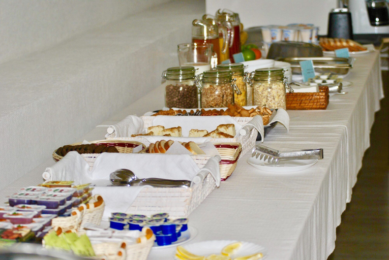Food & Drinks 4, Stony Island Hotel at Blagodatnaya, Sankt-Peterburg gorsovet