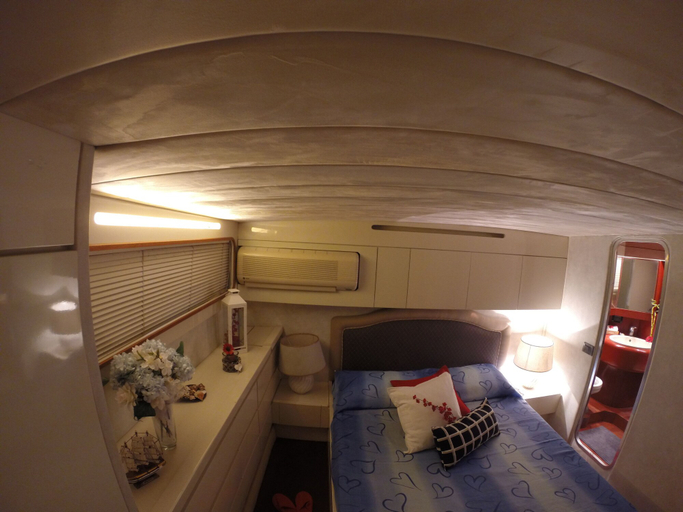 Bedroom 3, Yacht Suite Sorrento, Napoli
