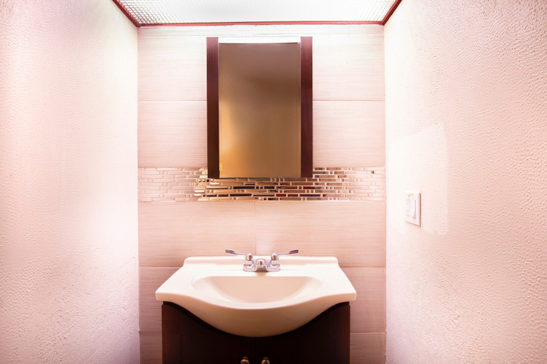 Bathroom 4, Costa Ensenada, Ensenada