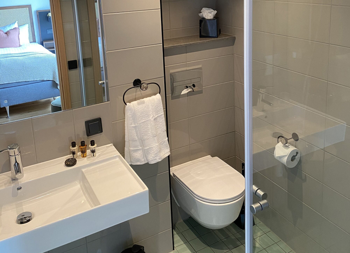 Bathroom 4, Fritiden Hotell & Kongress, Ystad