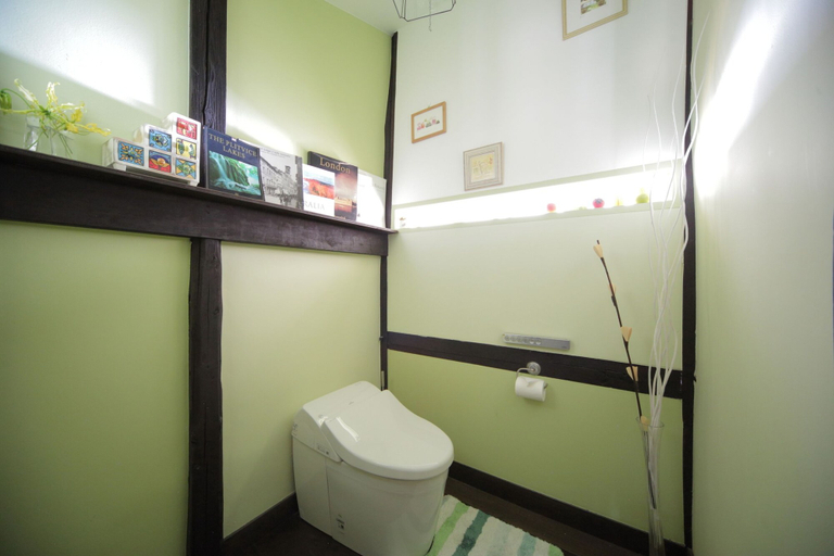 Bathroom 3, Gagakuan, Kyoto