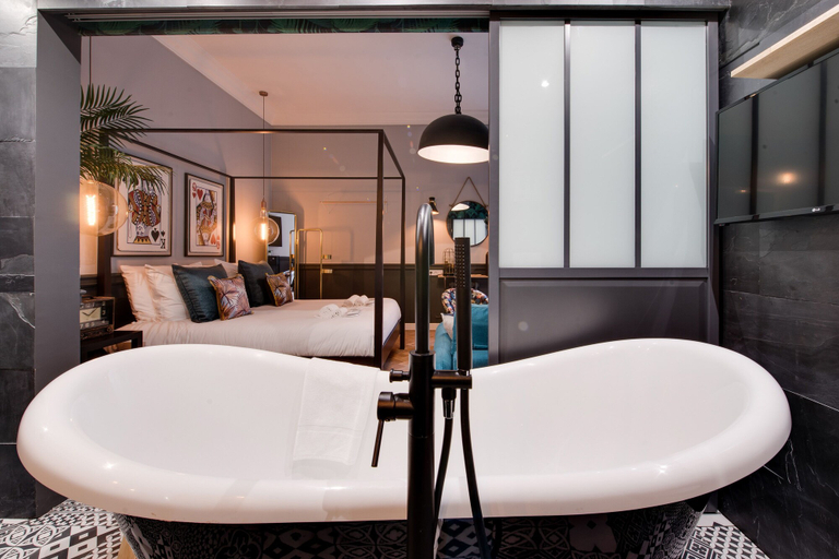 Bathroom 4, The Royal Elysée Suite, Paris