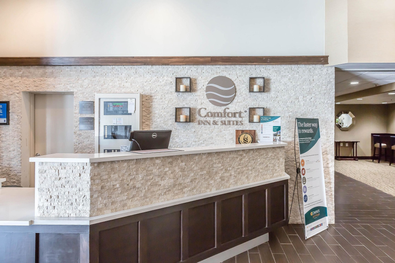 Comfort Inn & Suites Aberdeen Near APG, Harford