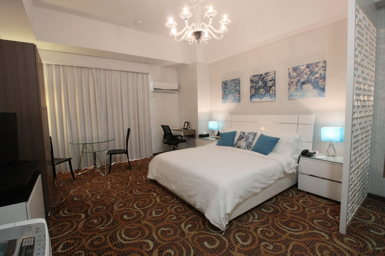 Bedroom 3, MaxStays Max Pavilion at The Venice Residences, Taguig