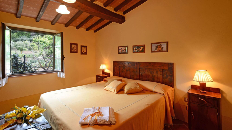 Bedroom 4, Sferracavalli 4 in Sarteano, Siena