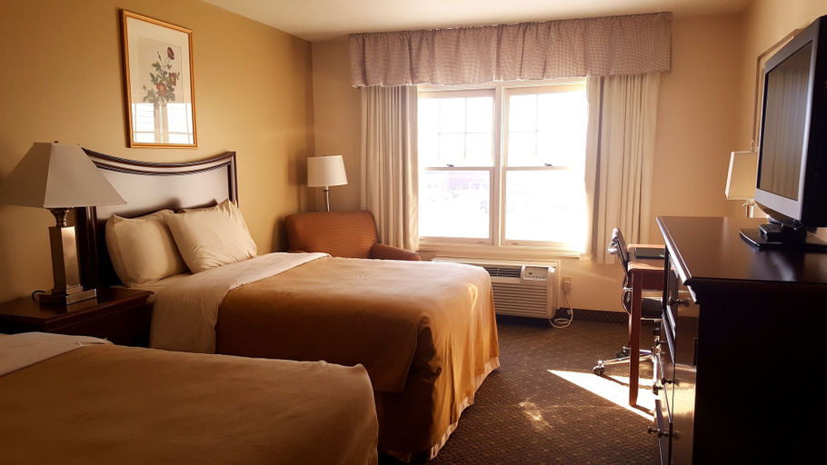 Bedroom 3, Country Inn at The Mall, Penobscot