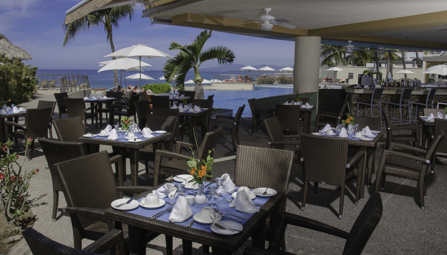 Food & Drinks 5, Sunset Plaza Beach Resort & Spa Pto Vallarta All Inclusive, Puerto Vallarta
