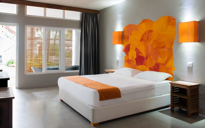 Bedroom 3, La Tonnelle