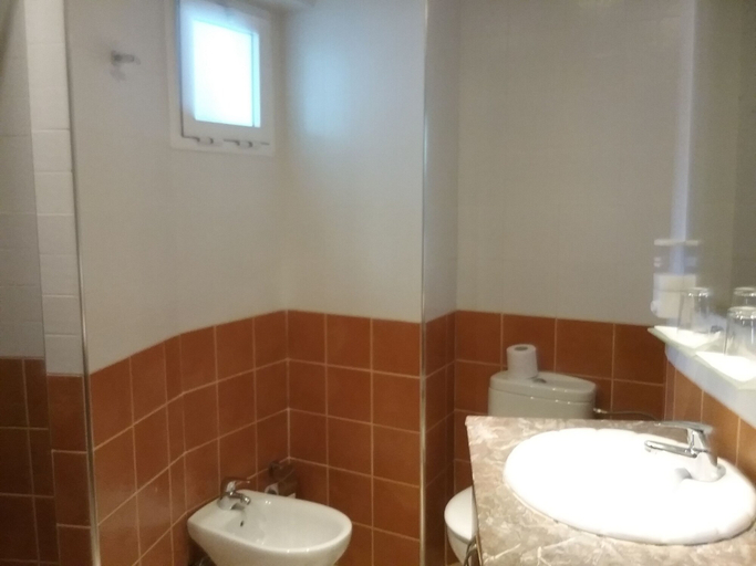 Bathroom 4, Riad Dar Achaach, Tétouan