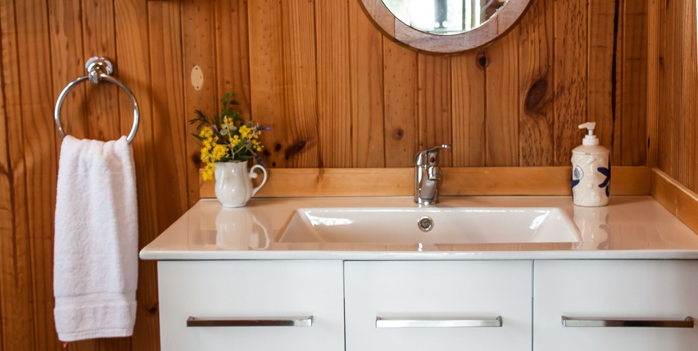 Bathroom 4, Balingup Heights Hilltop Forest Cottages, Donnybrook-Balingup