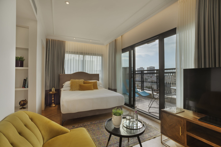 Bedroom 5, Jacob Samuel by Prima Hotel