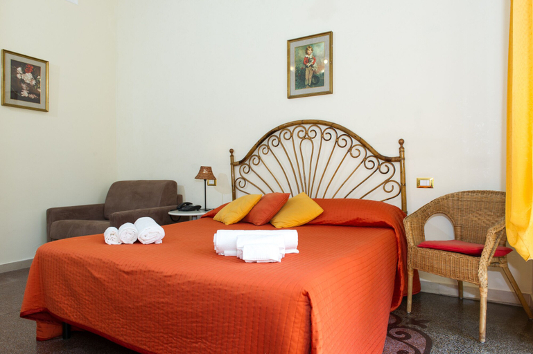 Room 4, Boezio House, Rome