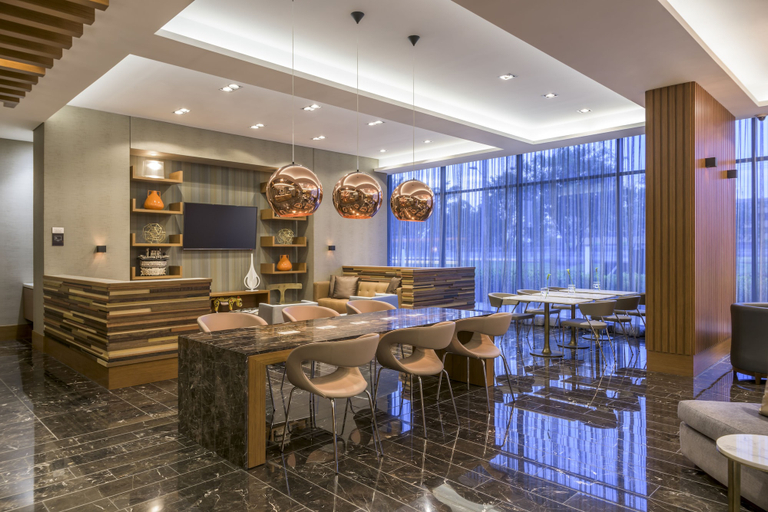 Food & Drinks 5, Courtyard by Marriott Bogota Airport, Santafé de Bogotá