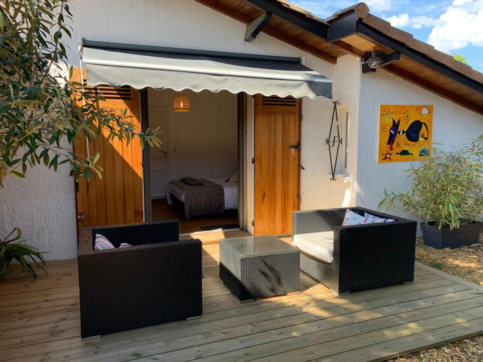 Exterior & Views, Les Chambres de L'ARESTEL, Gironde