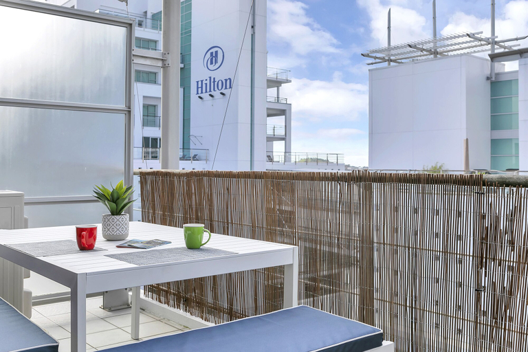 Others 4, Deluxe Waterfront & City Apartment, Waitakere