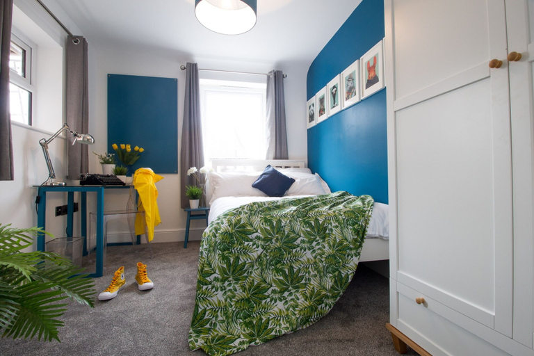 Others 5, Modern Design House, Sefton