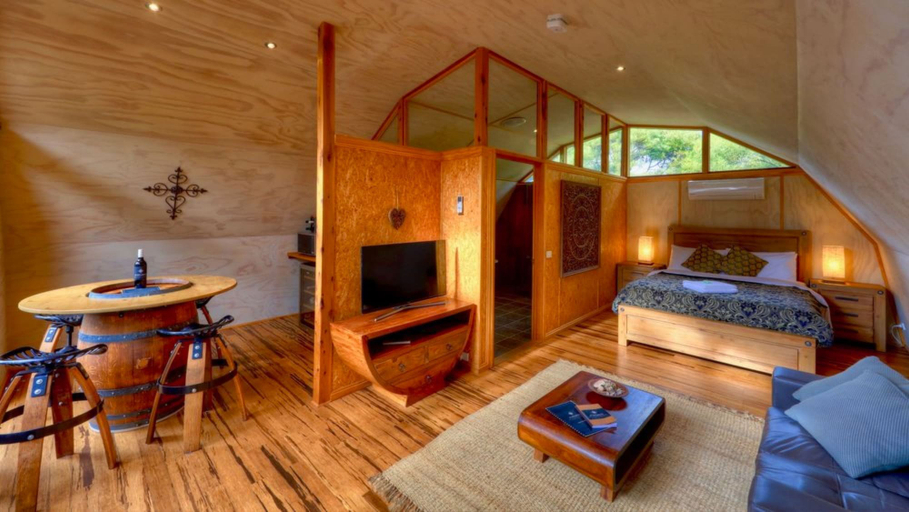 Bedroom 2, 43 Degrees Bruny Island, Kingborough