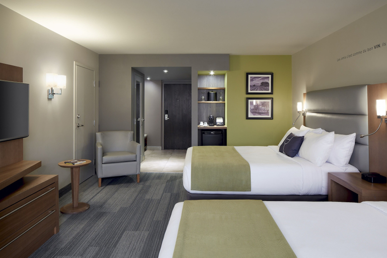 Bedroom 3, Hôtel Rive Gauche, La Vallée-du-Richelieu